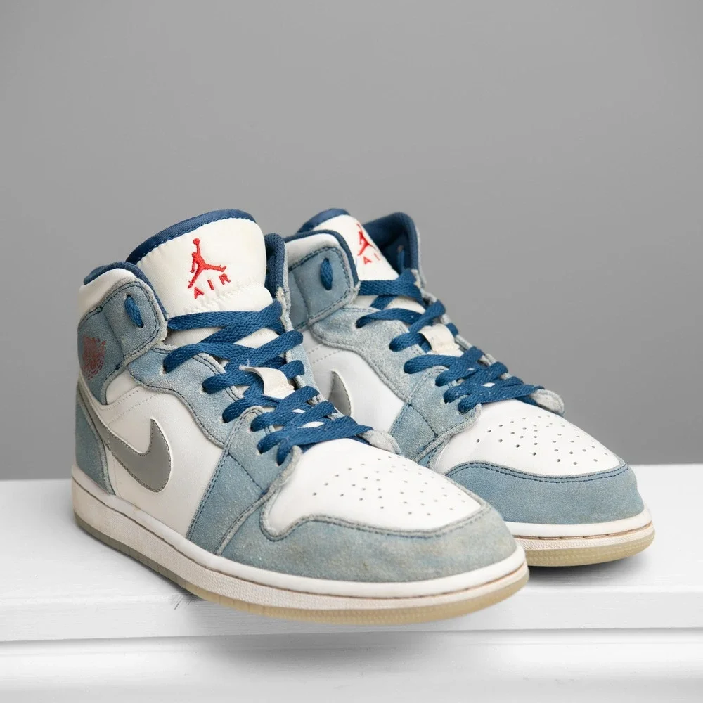 Jordan 1 Mid French Blue DN3706-401 Mens 8.5 Athleisure Streetwear Distressed